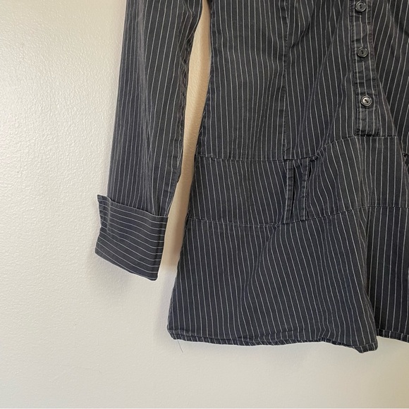 Fleurish | Black and White Pinstripe Button down | Size Small - Picture 6 of 11